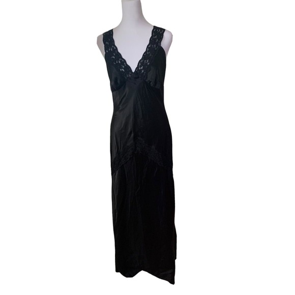 Black Satin and Lace Slip Dress,Karina Nights Size 10 Women Hollywood Glamour - Picture 1 of 10